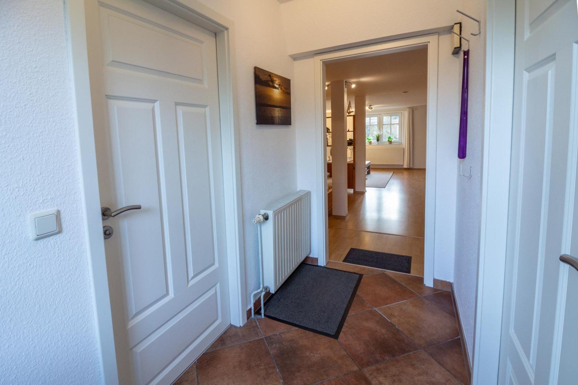 Landruhe Apartment *